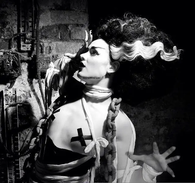 Imagenes bizarras maquinolas (9)