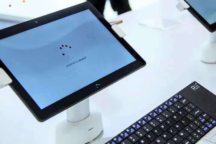 Ya puedes reservar la primera tablet con Ubuntu Touch
