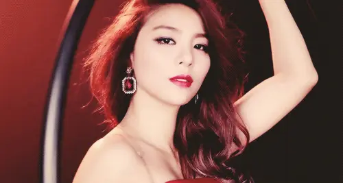 modelo koreana