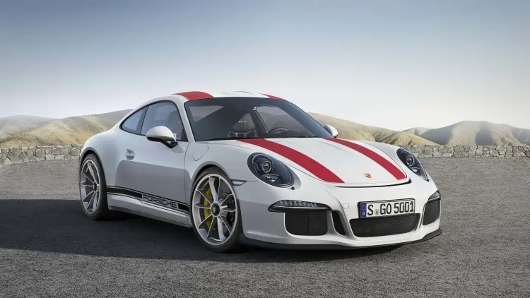 911