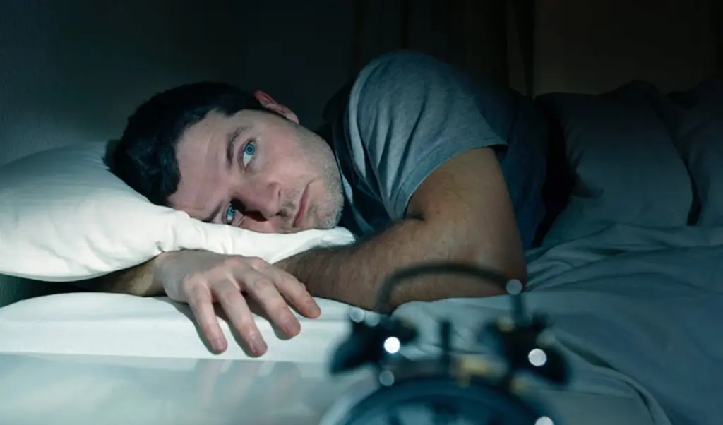 ¿Por qué cuesta dormir en una cama que no es la nuestra?