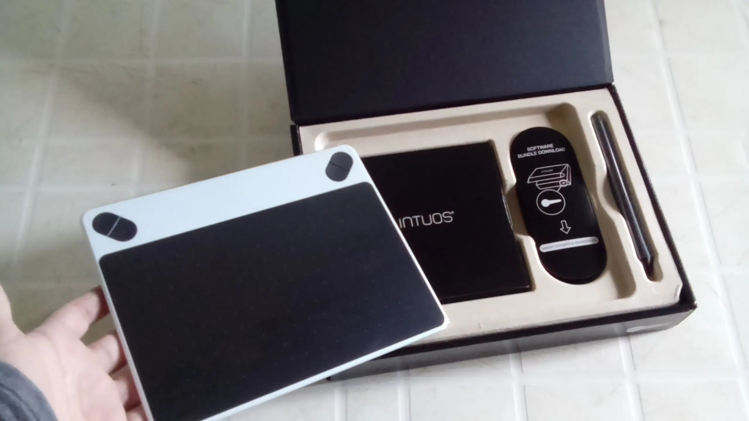 Unboxing Intuos Wacom + Yapa!