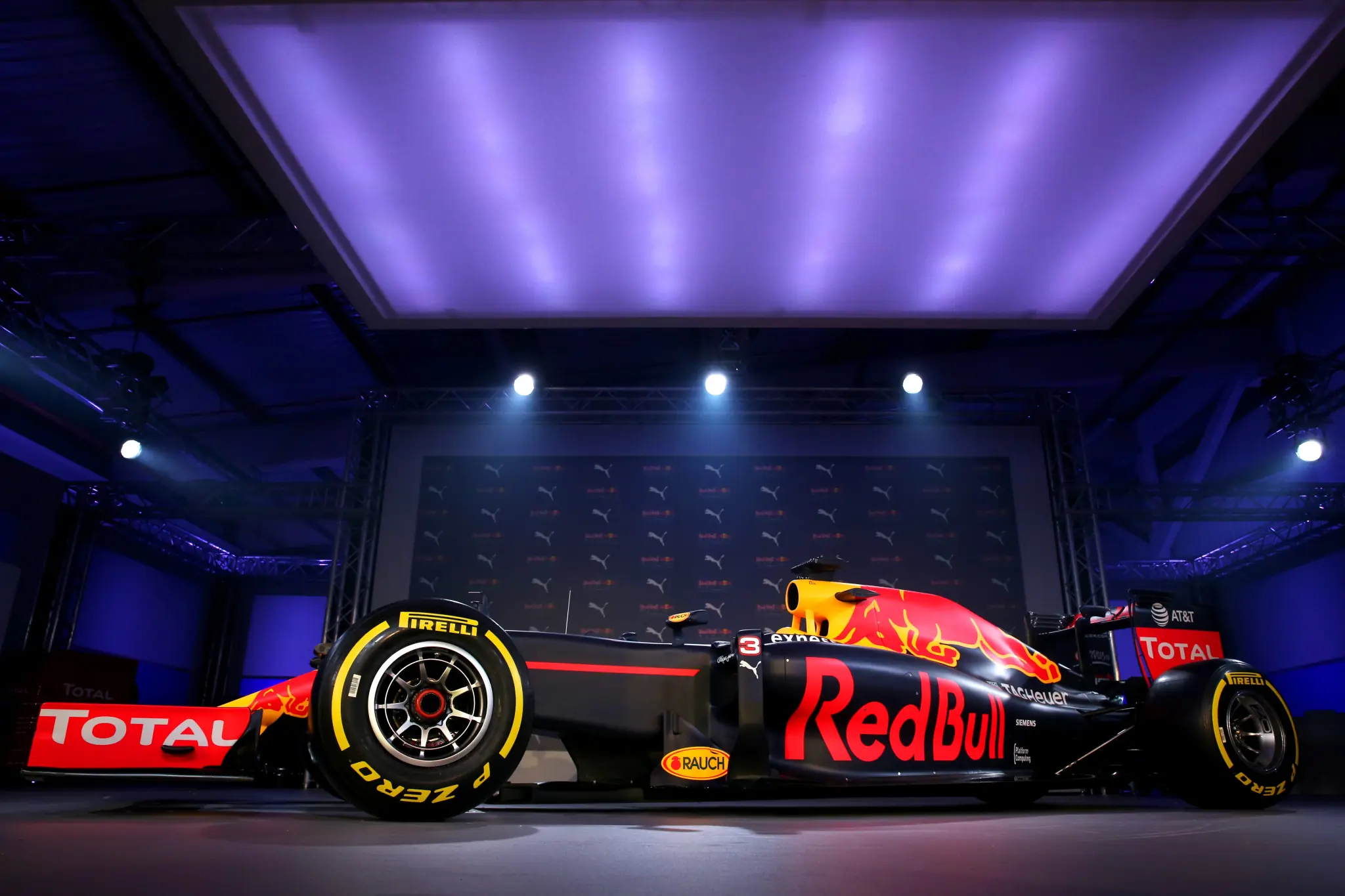 RB12