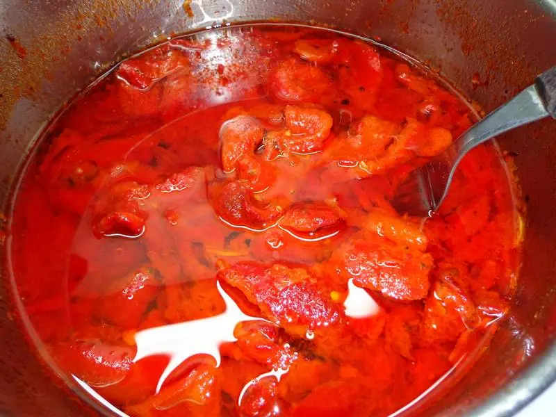 Morrones Asados en aceite con ajo y especias