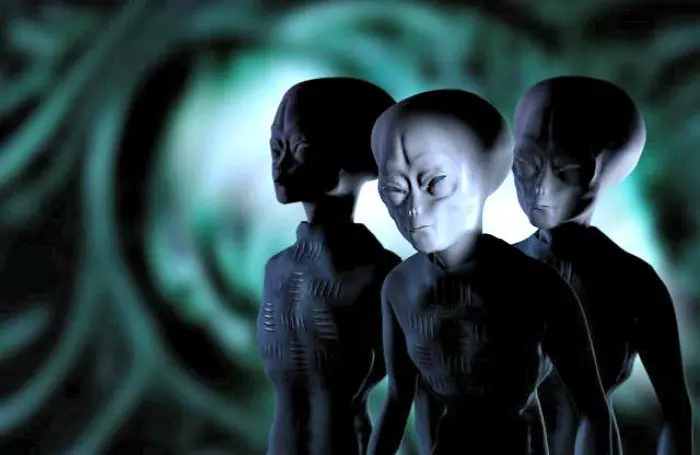 Extraterrestre y sexo.