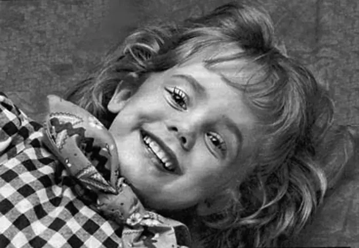 Inocencia arrebatada ( crimen de JonBenet Ramsey )