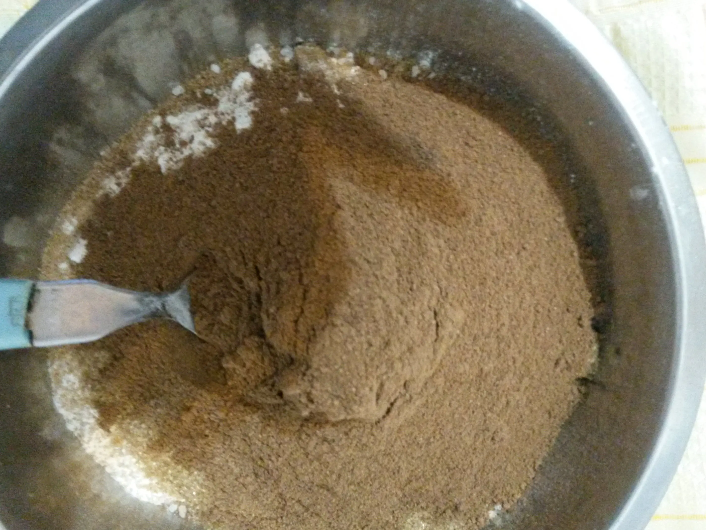 Tarta humeda de chocolate. sin huevos