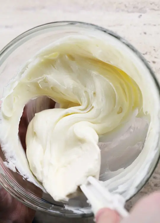 Crema de queso glaseado
