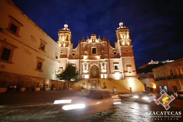 colonial