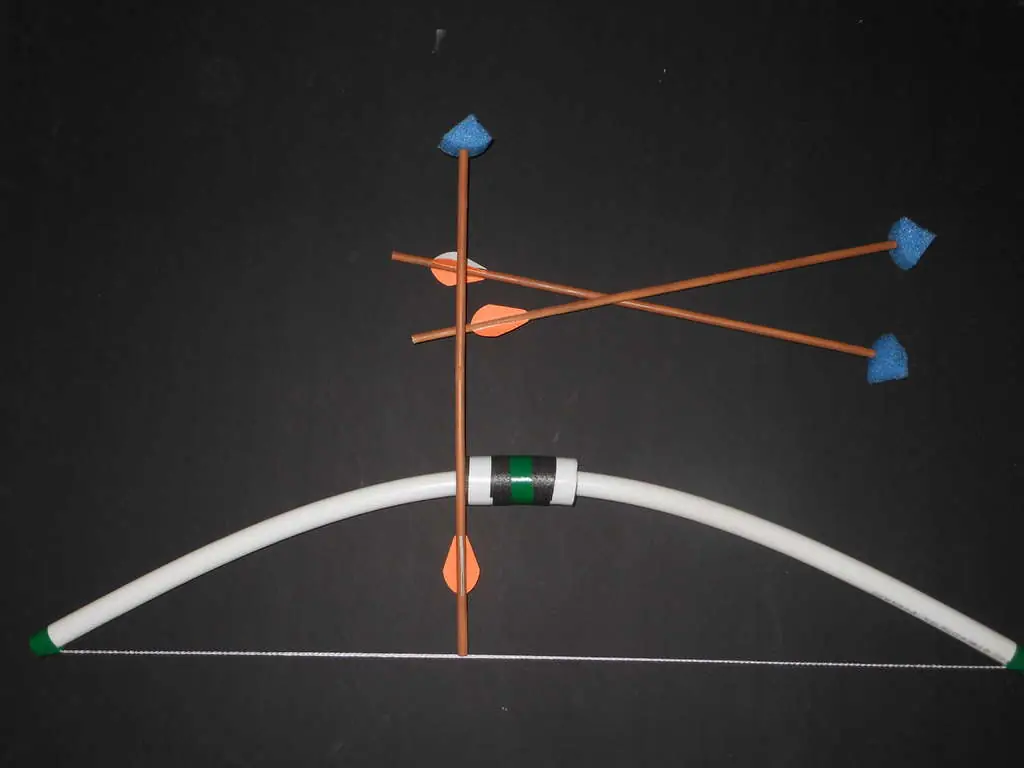 Crear arco y flecha Para los niños