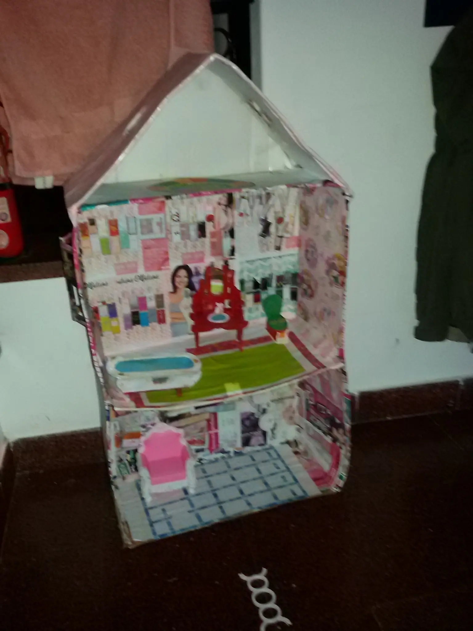Casa de muñeca - DIY