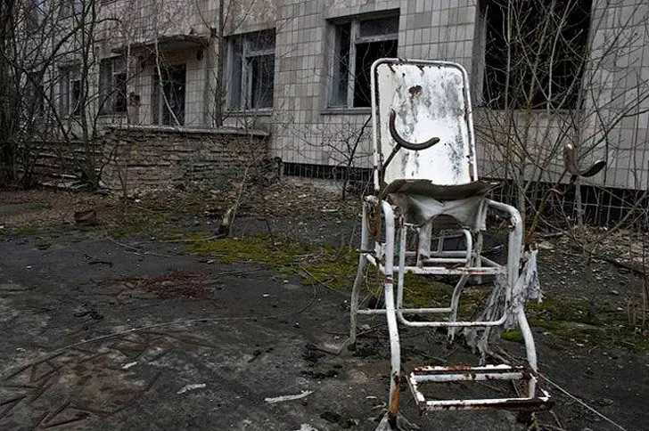 30 años de la catástrofe de Chernoby: Algo está sucediendo 30 años de la catástrofe de Chernoby: Algo está sucediendo