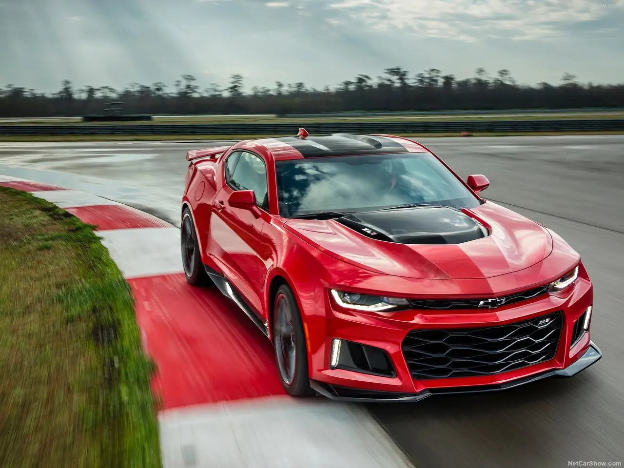 Chevrolet Camaro ZL1 (2017) v8 de 640cv