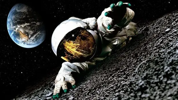 experiencia temible, caminante espacial