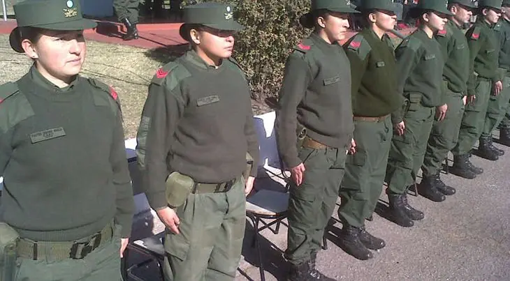 MOVIL GENDARMERIA