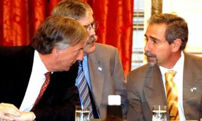 [Insólito] Detenido, Jaime sigue haciendo de las suyas