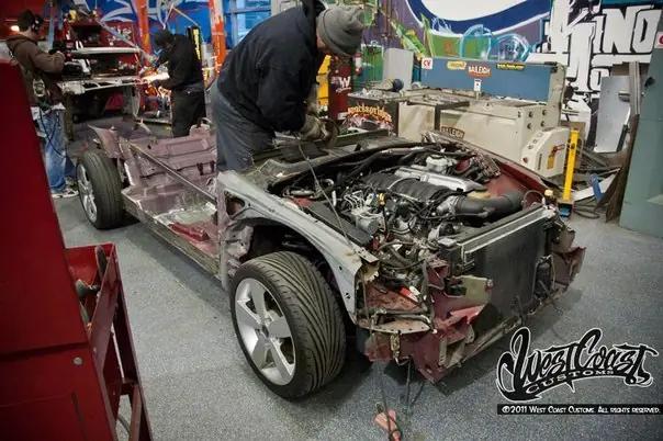 El auto del cantante de korn! +10 si te gusta