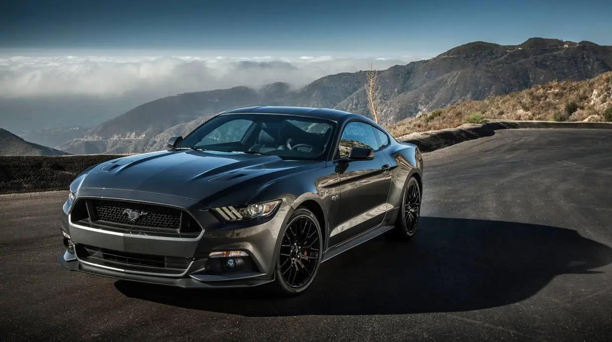 La increible Evolucion de un gigante: Ford Mustang