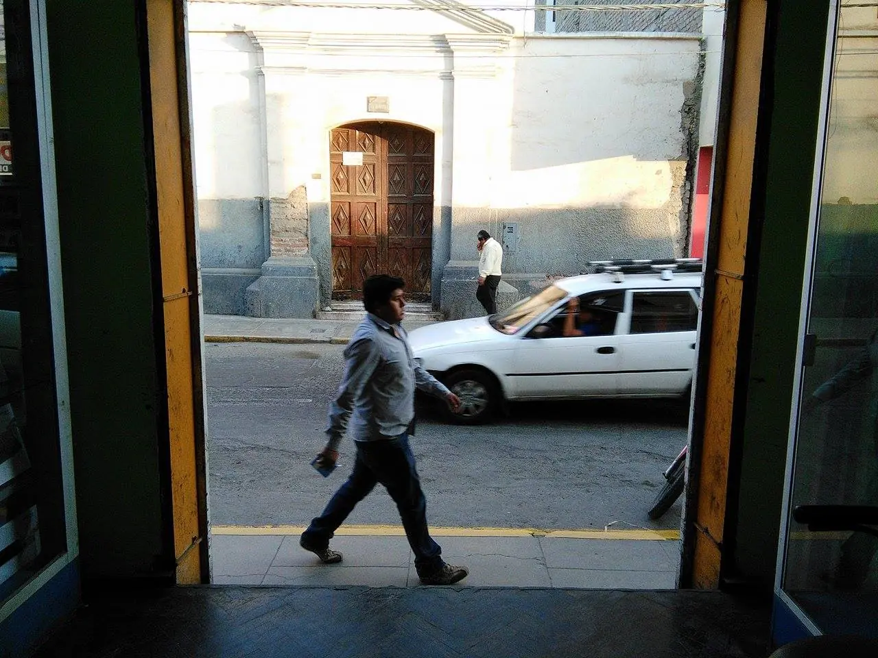 trabajar