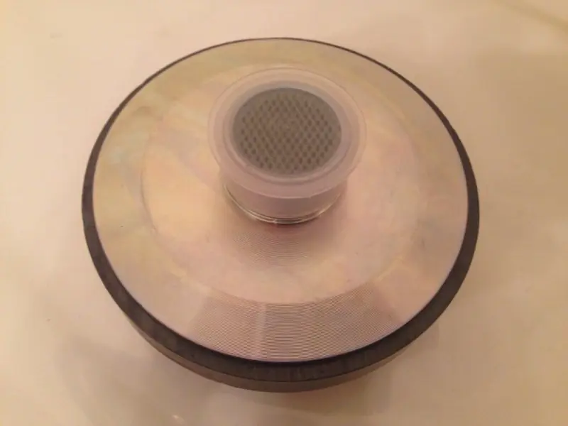 parlantes inyectados parlantes inyectados