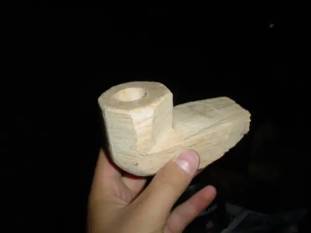 Como hacer una pipa,[madera] 2