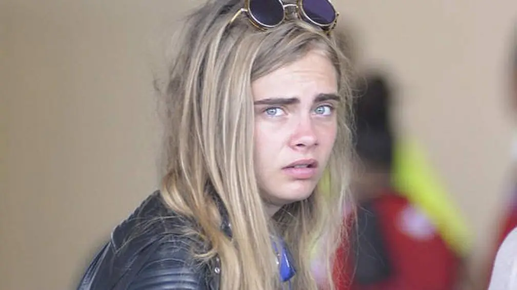 Cara Delevigne no es tan fea... vengan de a 1000