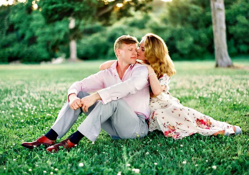 Te están mintiendo.