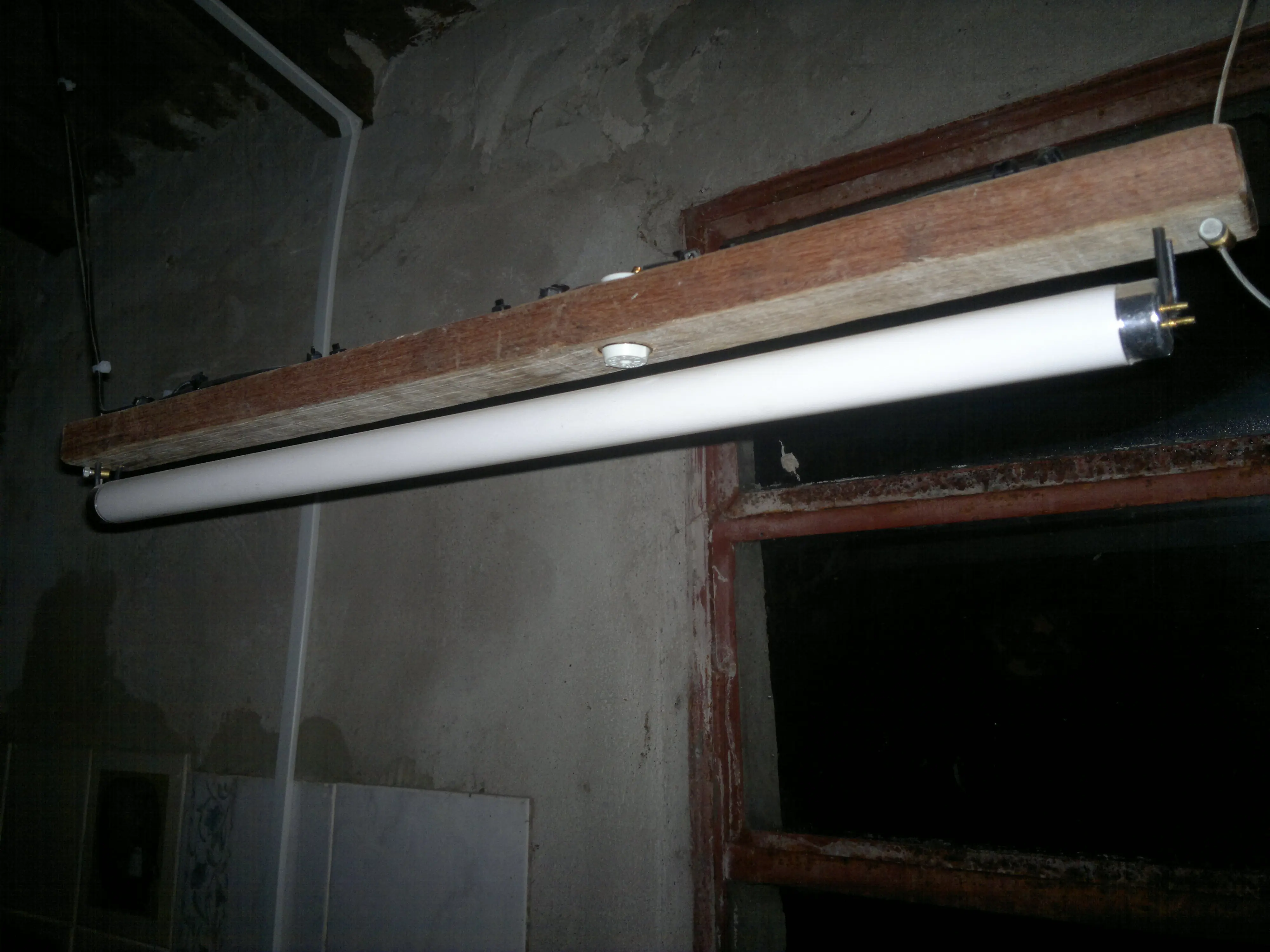 Artefacto Fluorecente bien barato.