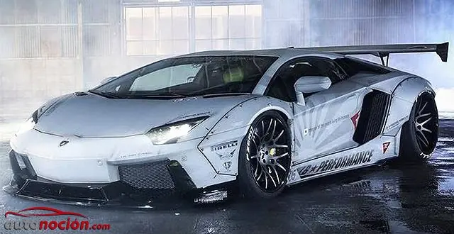 Liberty Walk modifica al Lamborghini Aventador
