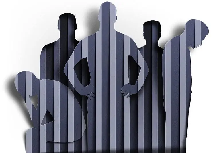 Creaciones con papel que escapan de la realidad