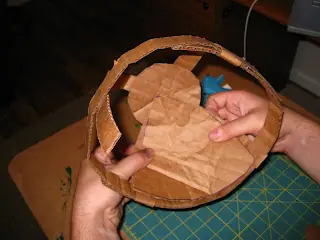 Construir un casco medieval