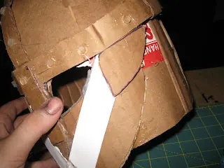 Construir un casco medieval