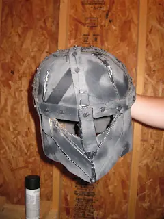 Construir un casco medieval