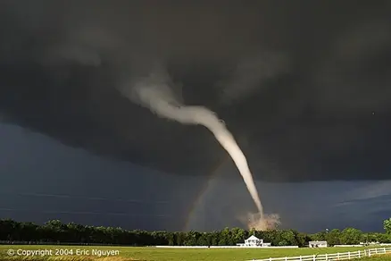 Tornados que son como se forman y como protegerse de ellos.