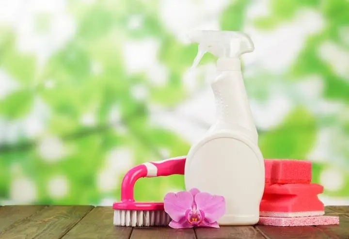 15 Extraordinarios Usos Que Le Puedes Dar Al Agua Oxigenada