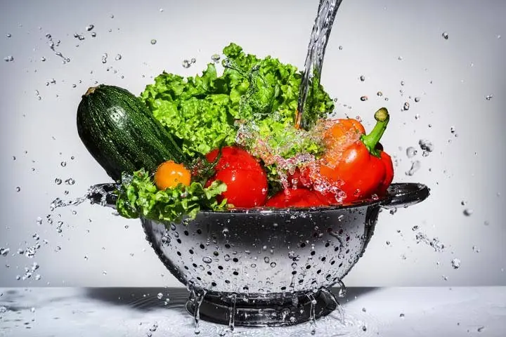 15 Extraordinarios Usos Que Le Puedes Dar Al Agua Oxigenada