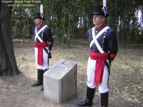 papagayos