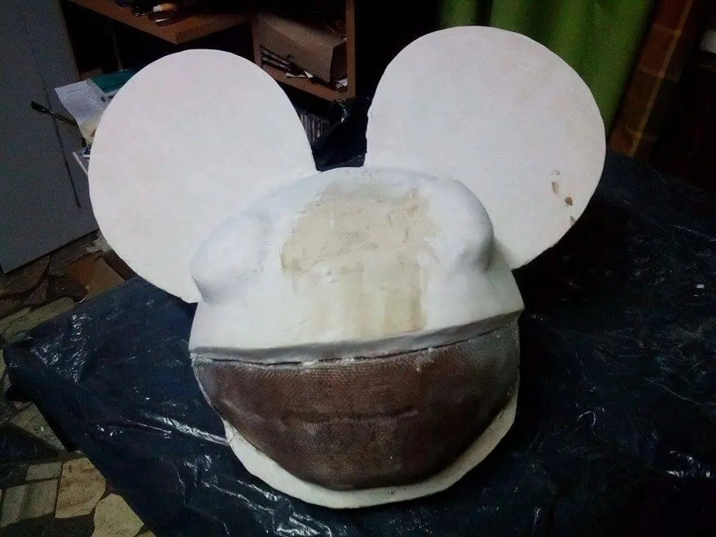 ElectroPapel Modelismo--DeadMau5