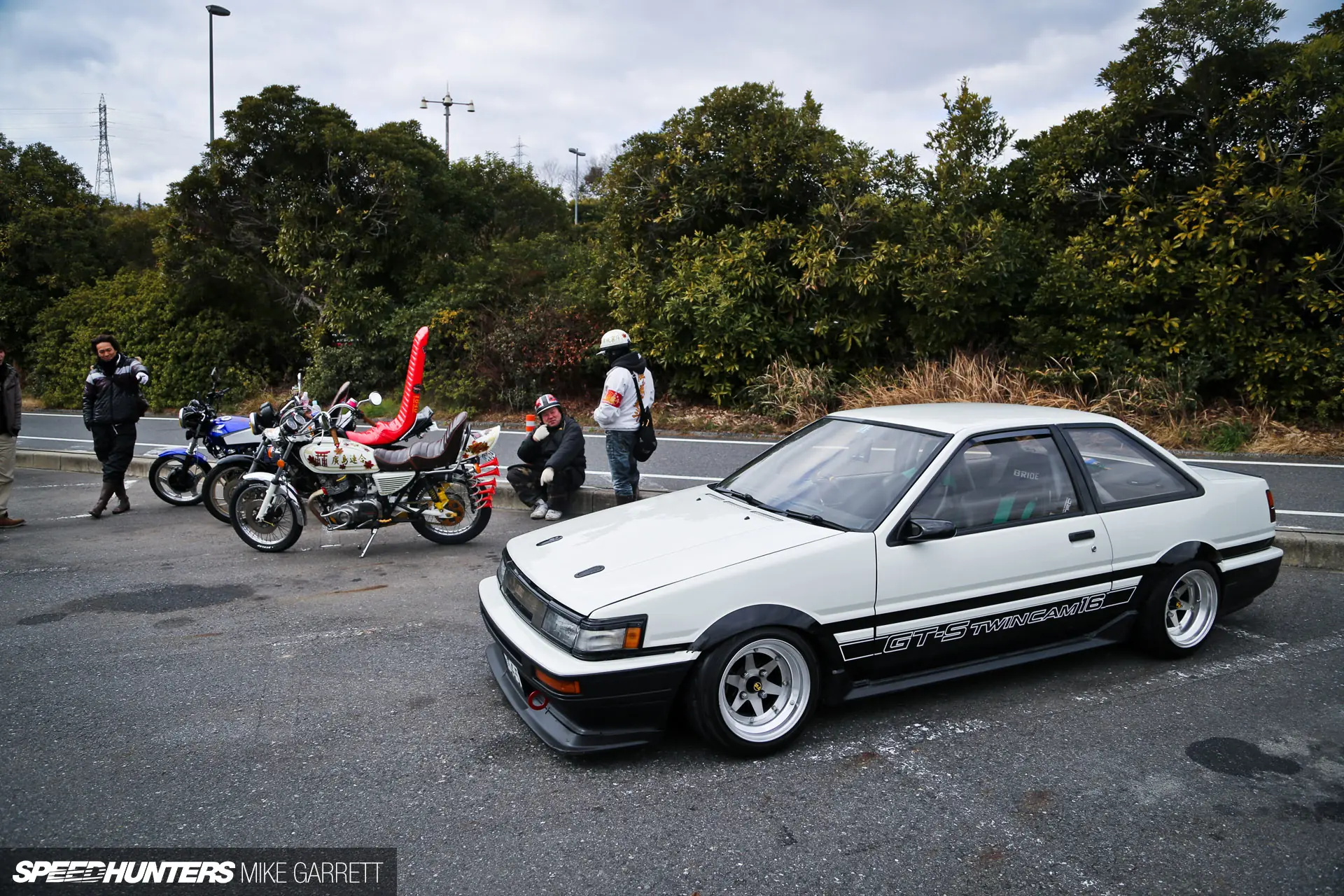 AE86