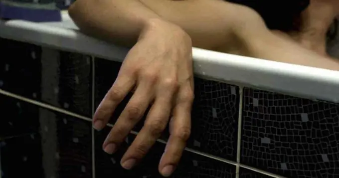 Mató a su esposa a ladrillazos y tuvo sexo con el cadáver