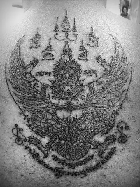 Todo sobre los tatuajes yantra (Megapost) Todo sobre los tatuajes yantra (Megapost)