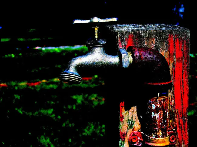 agua contaminada agua contaminada