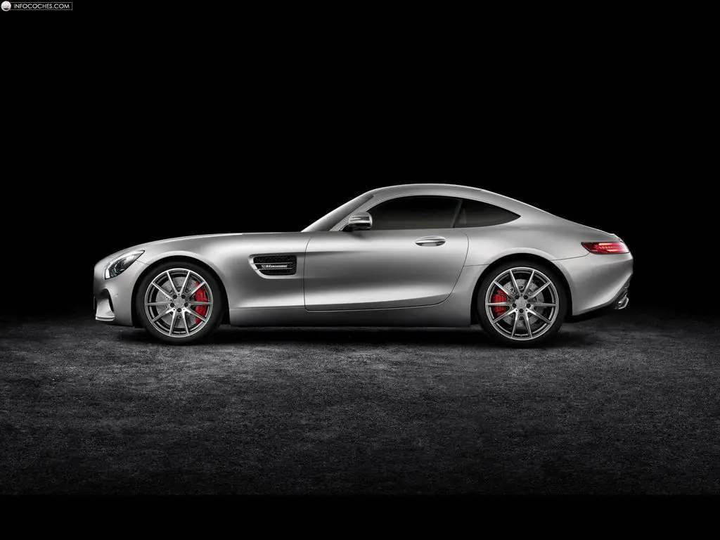 Mercedes Benz AMG GT (2015) v8 biturbo de 462cv Mercedes Benz AMG GT (2015) v8 biturbo de 462cv