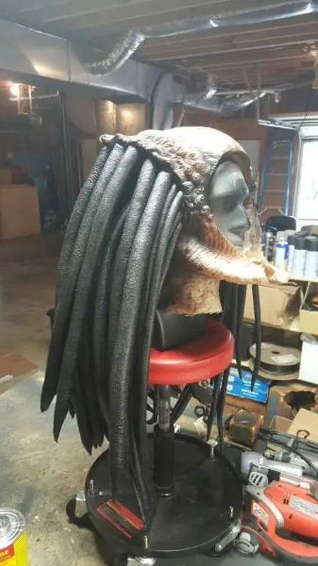 Disfraz de "Predator" hecho en casa