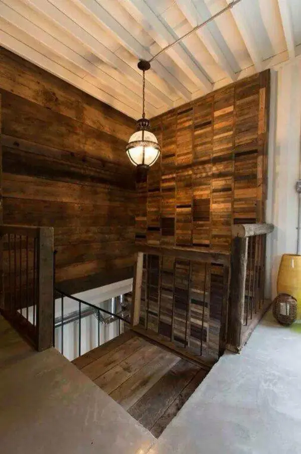 Casa de lujo con contenedores