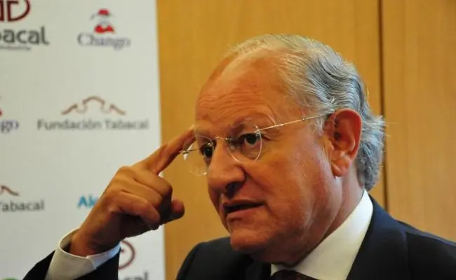 El virus del SIDA se combate con conductas éticas