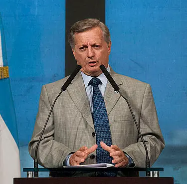 Equipo de Macri ¿Quien son Aranguren y Dietrich? Equipo de Macri ¿Quien son Aranguren y Dietrich?