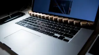 ¿Cómo evitar que tu laptop se sobre caliente?