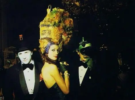 Fiesta satanica de los Rothschild, pasa!