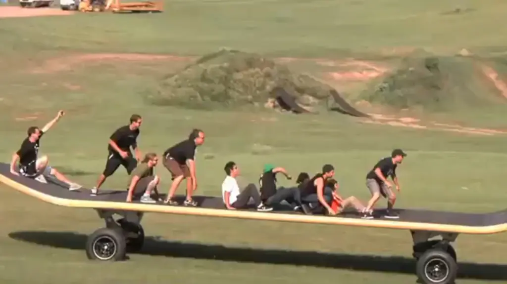 Es skate mas grande del mundo, ¿nos subimos?